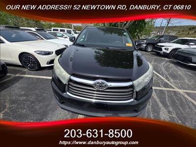 2016 Toyota Highlander LE   - Photo 2 - Danbury, CT 06810