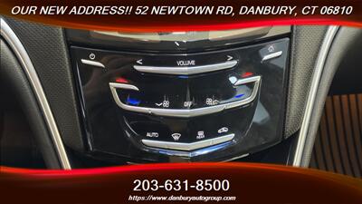 2014 Cadillac XTS 3.6L V6 - Photo 22 - Danbury, CT 06810