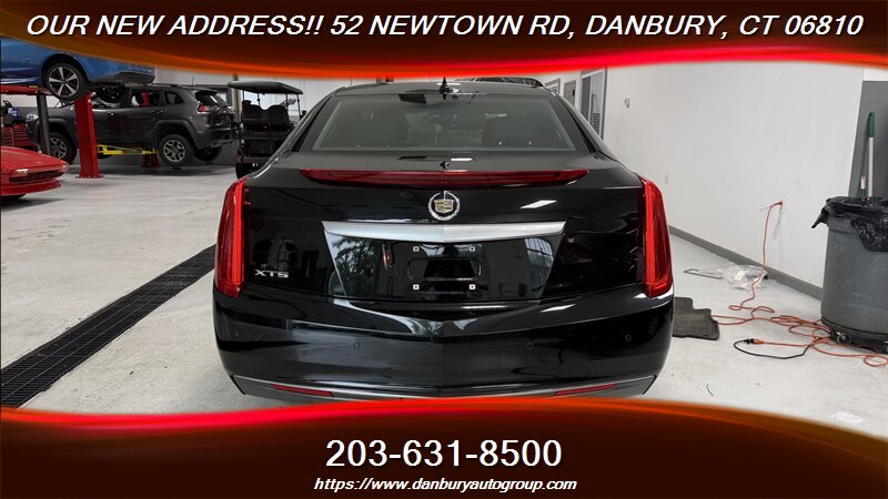 2014 Cadillac XTS 3.6L V6 - Photo 4 - Danbury, CT 06810