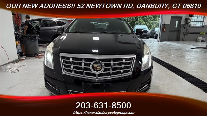 2014 Cadillac XTS 3.6L V6 - Photo 8 - Danbury, CT 06810