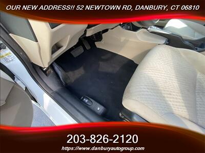 2015 Honda Civic LX - Photo 13 - Danbury, CT 06810