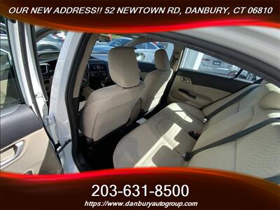 2015 Honda Civic LX - Photo 23 - Danbury, CT 06810