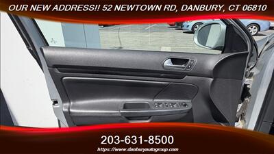 2014 Volkswagen Jetta SportWagen S PZEV - Photo 10 - Danbury, CT 06810