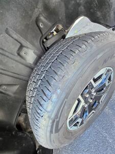 2022 Ford F-150 Lightning Pro   - Photo 7 - Danbury, CT 06810