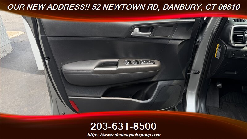 2021 Kia Sportage LX - Photo 12 - Danbury, CT 06810
