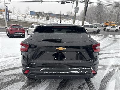 2025 Chevrolet Trax LS   - Photo 5 - Danbury, CT 06810