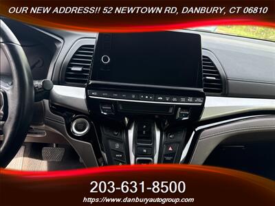 2025 Honda Odyssey Touring   - Photo 10 - Danbury, CT 06810