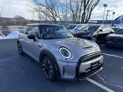 2022 MINI Hardtop 2 Door Cooper S   - Photo 8 - Danbury, CT 06810