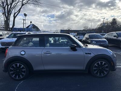 2022 MINI Hardtop 2 Door Cooper S   - Photo 7 - Danbury, CT 06810