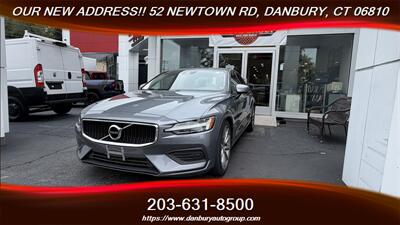 2020 Volvo S60 T6 Momentum Sedan