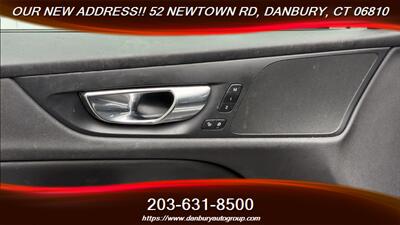 2020 Volvo S60 T6 Momentum   - Photo 10 - Danbury, CT 06810