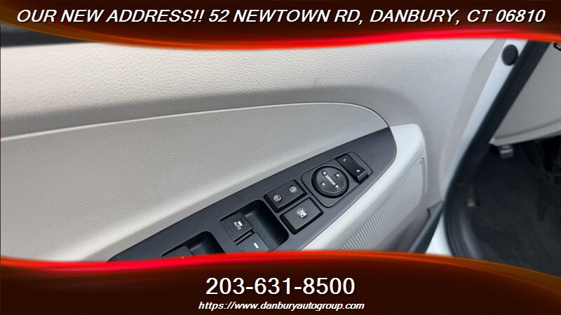 2018 Hyundai TUCSON SE - Photo 11 - Danbury, CT 06810