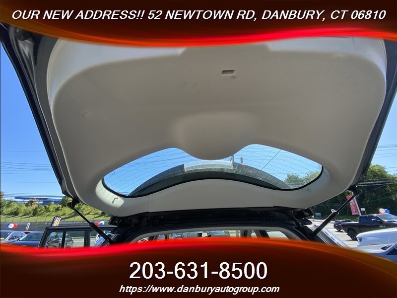 2017 Nissan LEAF S - Photo 21 - Danbury, CT 06810