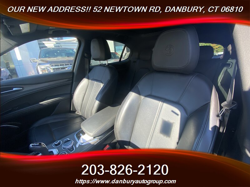 2023 Alfa Romeo Stelvio Ti - Photo 8 - Danbury, CT 06810