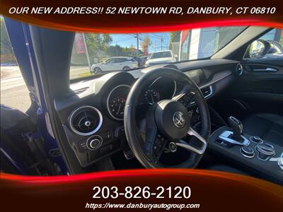 2023 Alfa Romeo Stelvio Ti - Photo 9 - Danbury, CT 06810