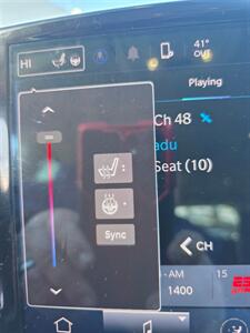 2022 Chrysler Pacifica Hybrid Touring L   - Photo 16 - Danbury, CT 06810