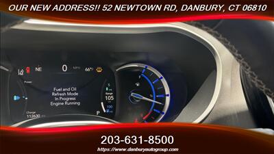 2022 Chrysler Pacifica Hybrid Touring L   - Photo 24 - Danbury, CT 06810