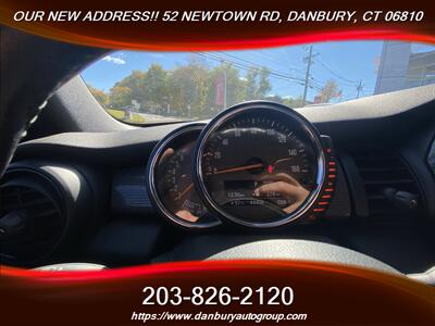 2017 MINI Cooper Convertible - Photo 16 - Danbury, CT 06810