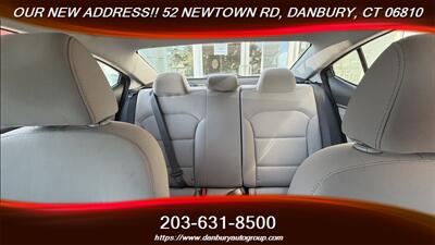 2017 Hyundai ELANTRA SE   - Photo 21 - Danbury, CT 06810