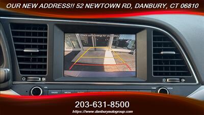 2017 Hyundai ELANTRA SE   - Photo 19 - Danbury, CT 06810