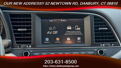 2017 Hyundai ELANTRA SE   - Photo 18 - Danbury, CT 06810