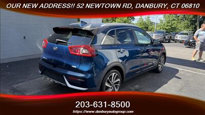 2017 Kia Niro Touring - Photo 5 - Danbury, CT 06810