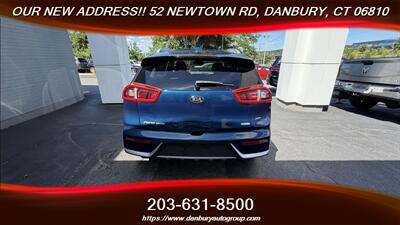 2017 Kia Niro Touring - Photo 4 - Danbury, CT 06810