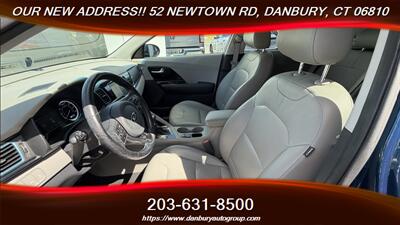 2017 Kia Niro Touring - Photo 13 - Danbury, CT 06810