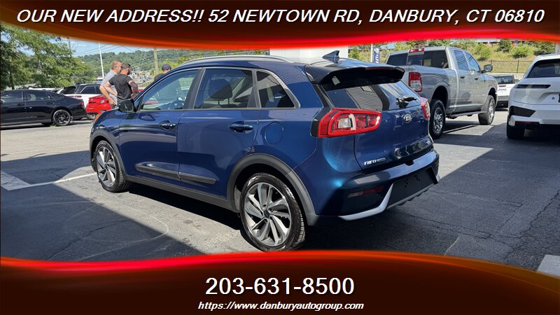 2017 Kia Niro Touring - Photo 3 - Danbury, CT 06810