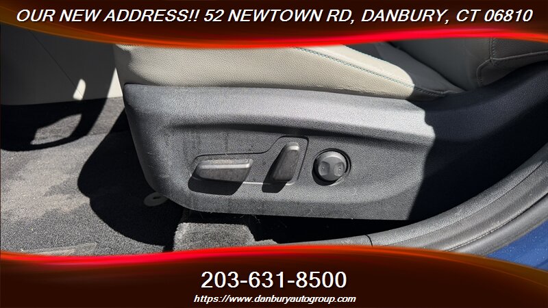 2017 Kia Niro Touring - Photo 12 - Danbury, CT 06810