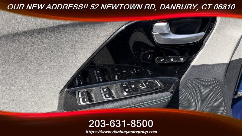 2017 Kia Niro Touring - Photo 11 - Danbury, CT 06810