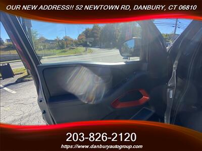 2026 Nissan Frontier PRO-4X   - Photo 12 - Danbury, CT 06810