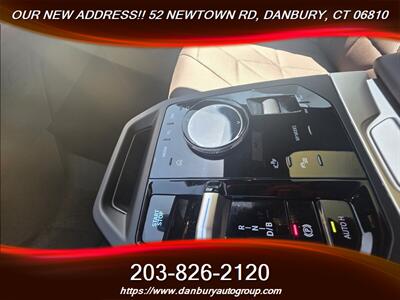 2023 BMW iX xDrive50 - Photo 14 - Danbury, CT 06810