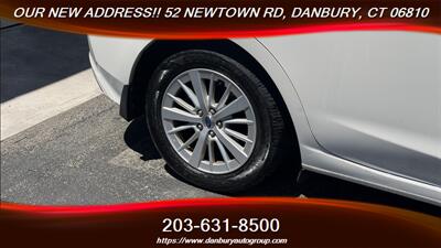 2017 Subaru Impreza Premium   - Photo 9 - Danbury, CT 06810