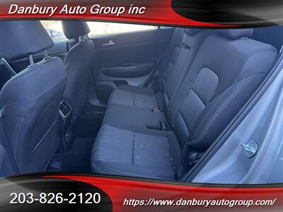 2021 Kia Sportage LX   - Photo 11 - Danbury, CT 06810