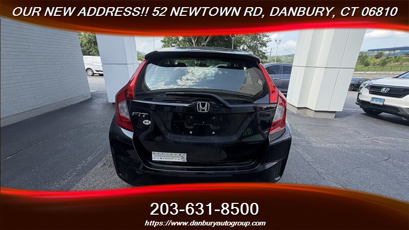 2016 Honda Fit LX - Photo 5 - Danbury, CT 06810