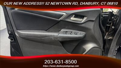 2016 Honda Fit LX - Photo 10 - Danbury, CT 06810
