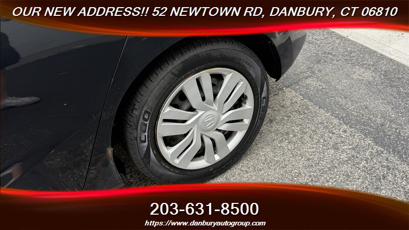 2016 Honda Fit LX - Photo 10 - Danbury, CT 06810