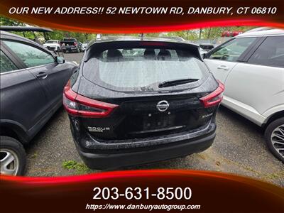 2020 Nissan Rogue Sport S   - Photo 3 - Danbury, CT 06810