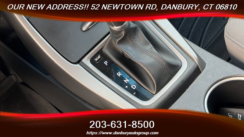 2016 Hyundai ELANTRA SE - Photo 21 - Danbury, CT 06810
