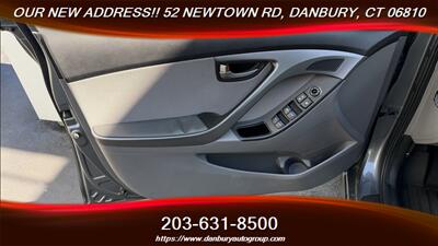 2016 Hyundai ELANTRA SE - Photo 9 - Danbury, CT 06810