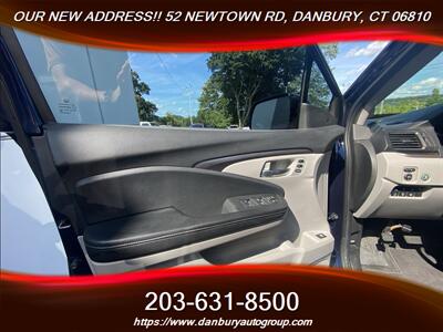 2022 Honda Ridgeline RTL-E  HPD PACKAGE - Photo 10 - Danbury, CT 06810