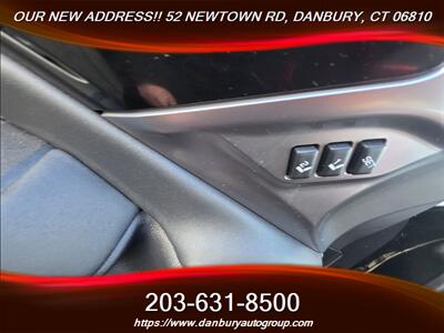 2023 Subaru Outback Limited   - Photo 18 - Danbury, CT 06810