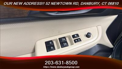2017 Subaru Outback 3.6R Limited - Photo 12 - Danbury, CT 06810