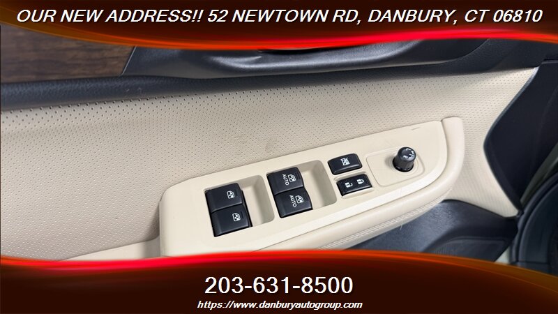 2017 Subaru Outback 3.6R Limited - Photo 12 - Danbury, CT 06810