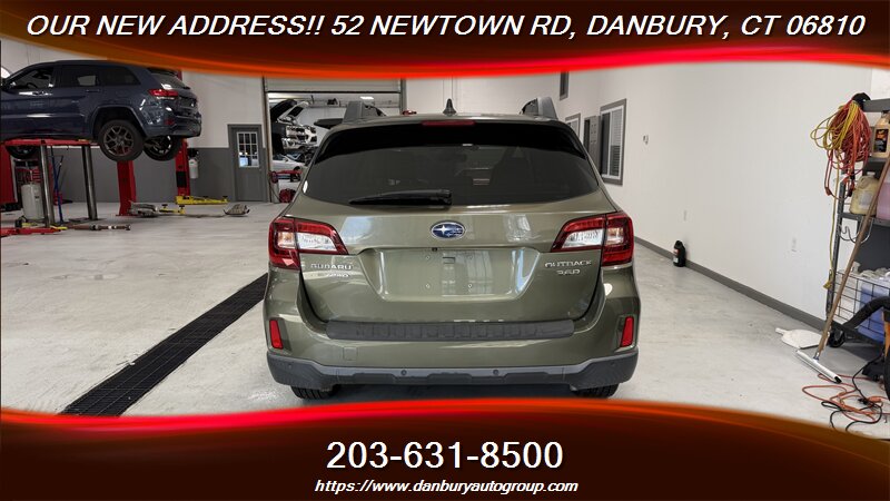 2017 Subaru Outback 3.6R Limited - Photo 6 - Danbury, CT 06810