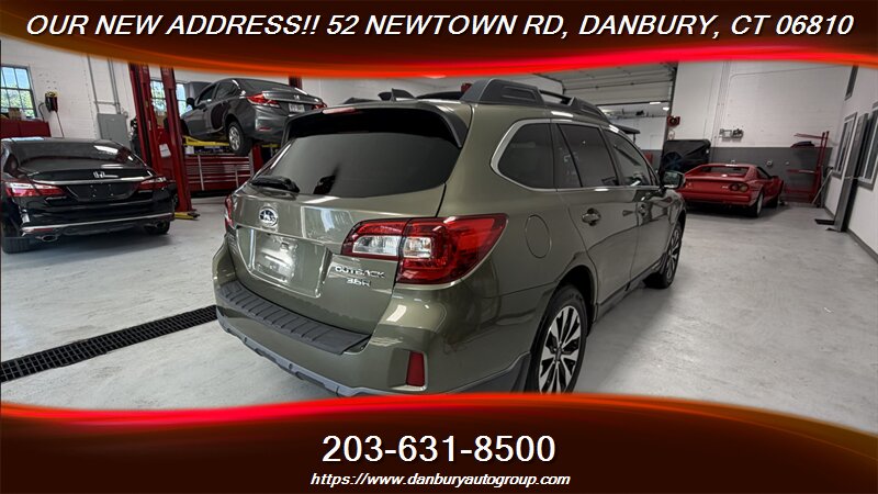 2017 Subaru Outback 3.6R Limited - Photo 5 - Danbury, CT 06810