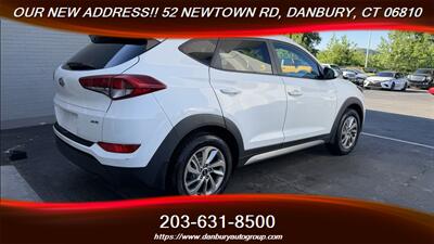 2017 Hyundai TUCSON SE   - Photo 4 - Danbury, CT 06810