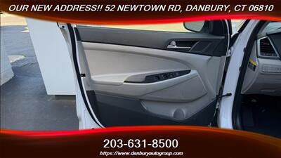 2017 Hyundai TUCSON SE   - Photo 9 - Danbury, CT 06810
