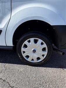 2021 Ford Transit Connect XL Wheelchair Accessible - Photo 8 - Danbury, CT 06810